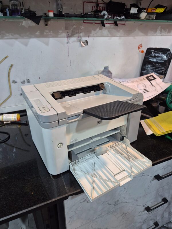 HP LASERJET